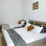 Nyaraló Casa Kaci Plazhi San Pietro